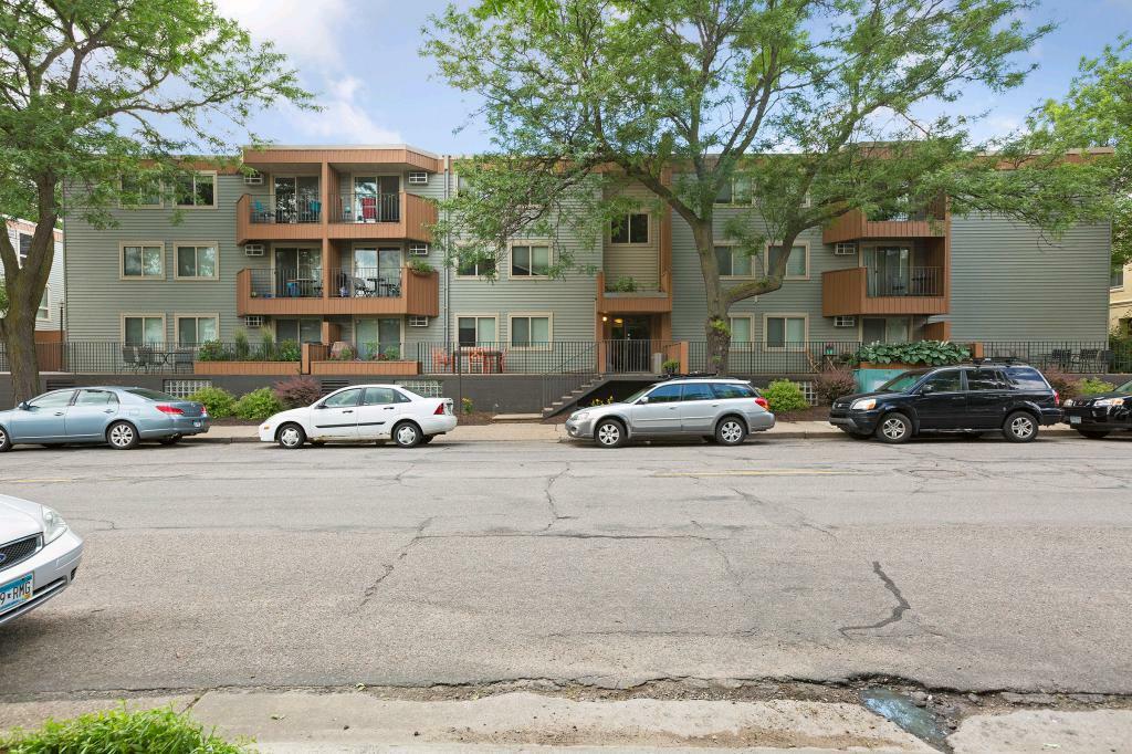 3540 Hennepin Avenue 217  Minneapolis MN 55408 photo