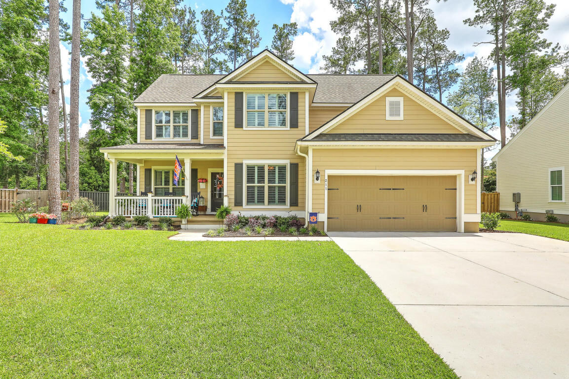 Property Photo: 211 President Circle SC 29483