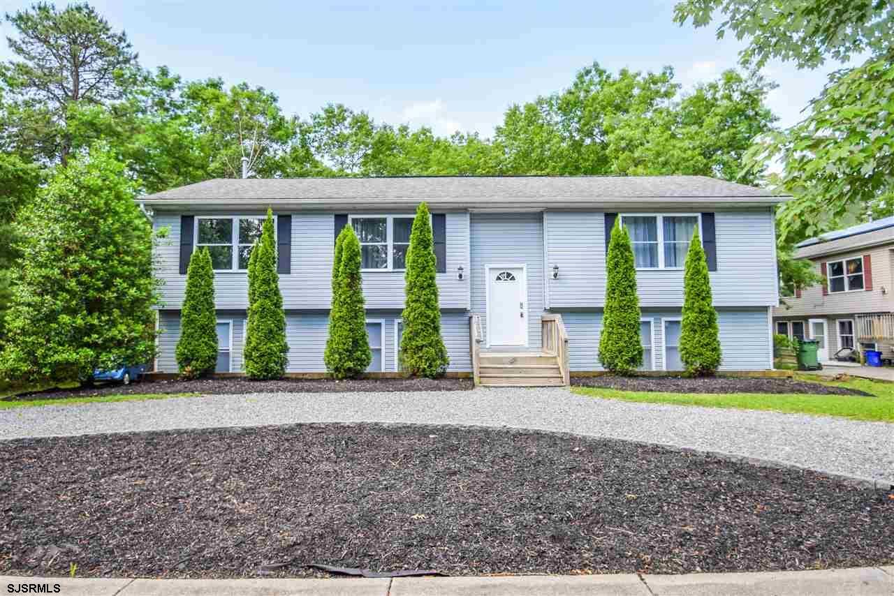 Property Photo:  111 Goldenrod Ln  NJ 08234 