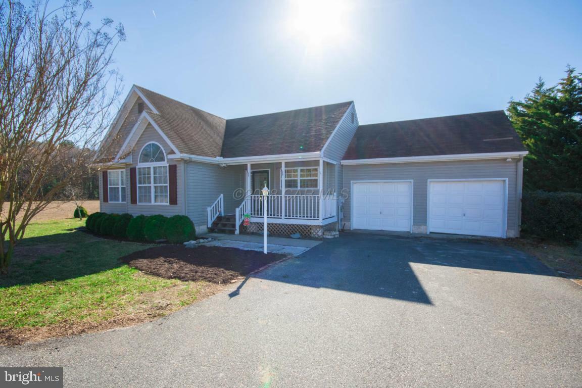 Property Photo:  822 Sharps Point Road  MD 21826 