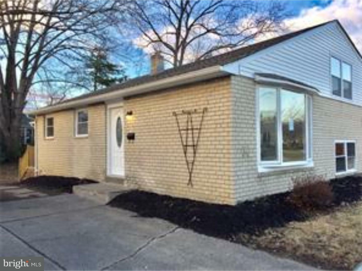 Property Photo:  811 Willow Avenue  PA 19018 