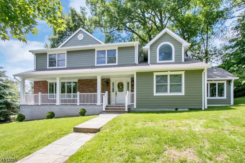 Property Photo:  7 Gionti Pl  NJ 07508 