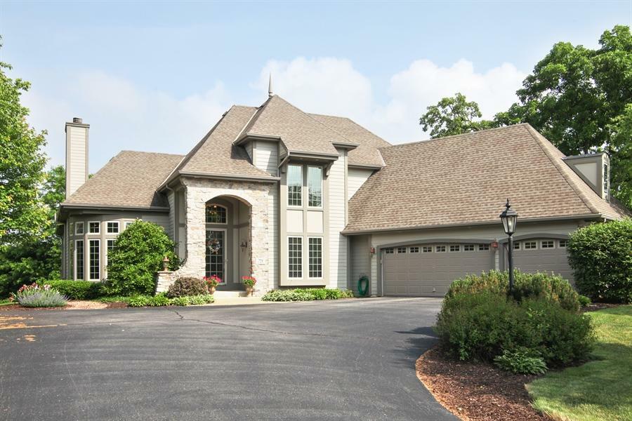 Property Photo: 721 Minors Dr WI 53149