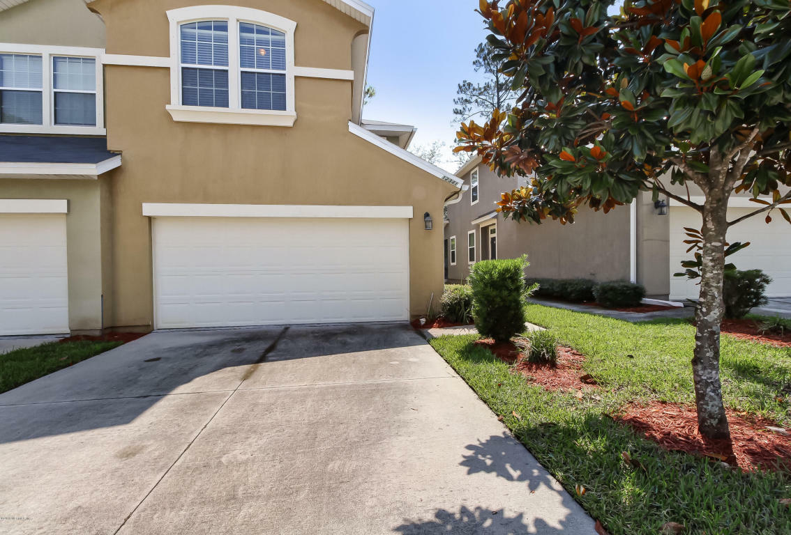 Property Photo:  12341 Sand Pine Court  FL 32226 