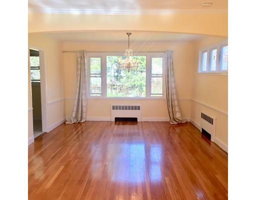 Property Photo:  92 Woodcliff Road 92  MA 02467 