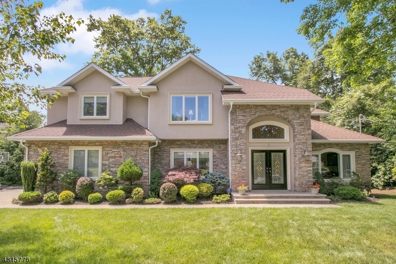 Property Photo: 8 Chadwick Rd NJ 07642