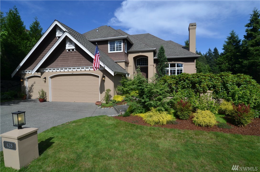 428 214th Ave SE  Sammamish WA 98074 photo