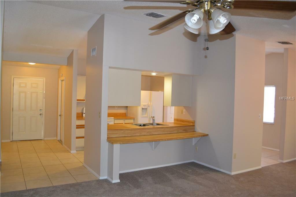 Property Photo:  305 Minneola Drive 1  FL 32835 