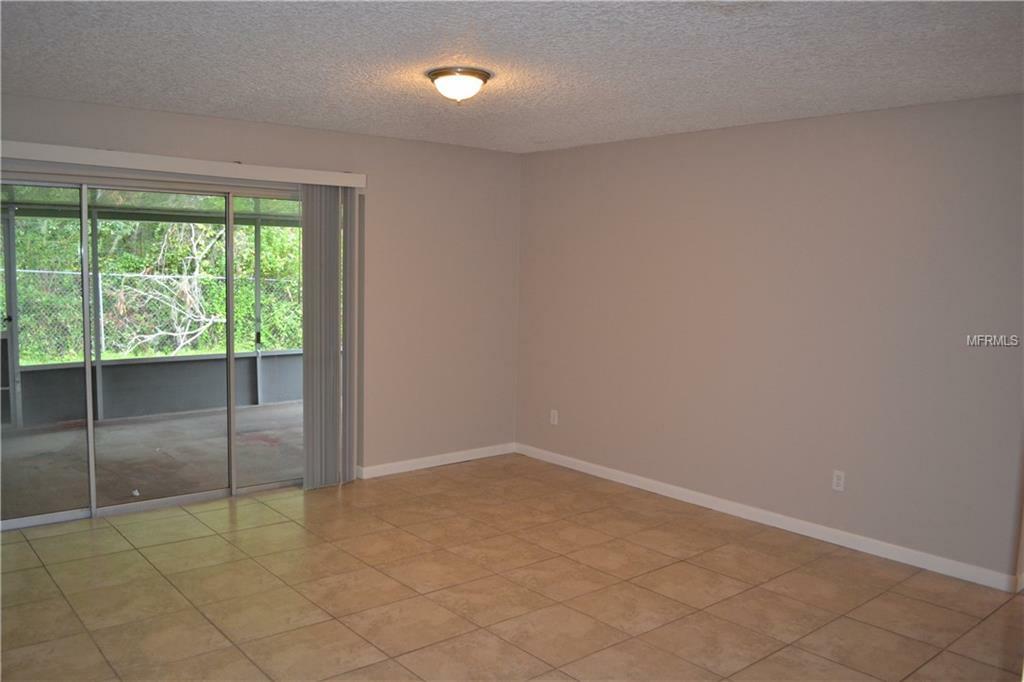 Property Photo:  12537 Indiana Woods Lane  FL 32824 