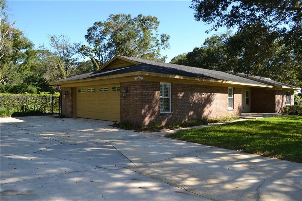 Property Photo:  1674 Kingston Road  FL 32750 