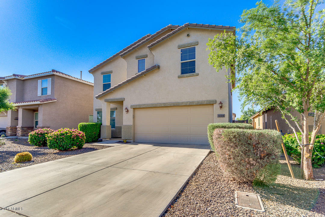 Property Photo:  1098 E Kelsi Avenue  AZ 85140 