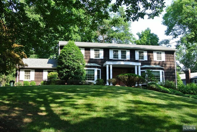 Property Photo:  804 Bailey Road  NJ 07675 