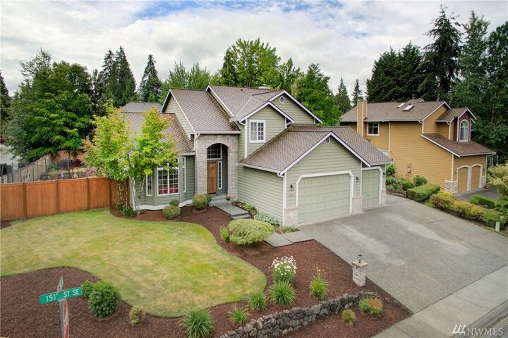 Property Photo:  6428 151st St SE  WA 98296 