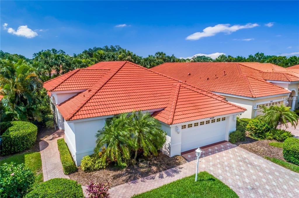 Property Photo: 8339 Canary Palm Court FL 34238
