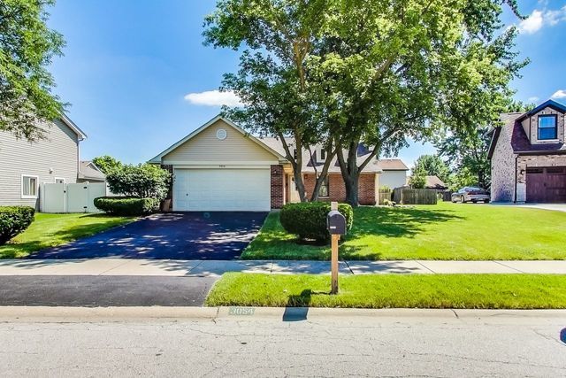 Property Photo:  3054 Long Grove Lane  IL 60504 
