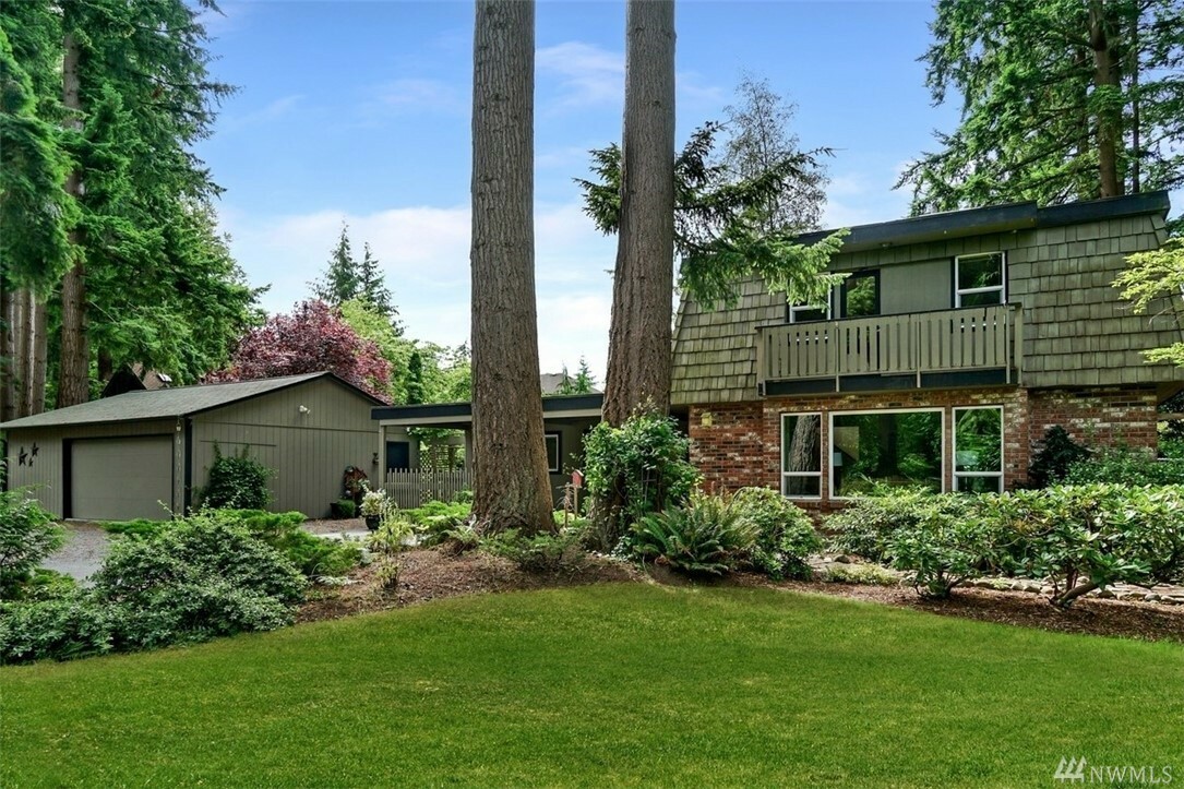 Property Photo:  5730 152nd St SW  WA 98026 