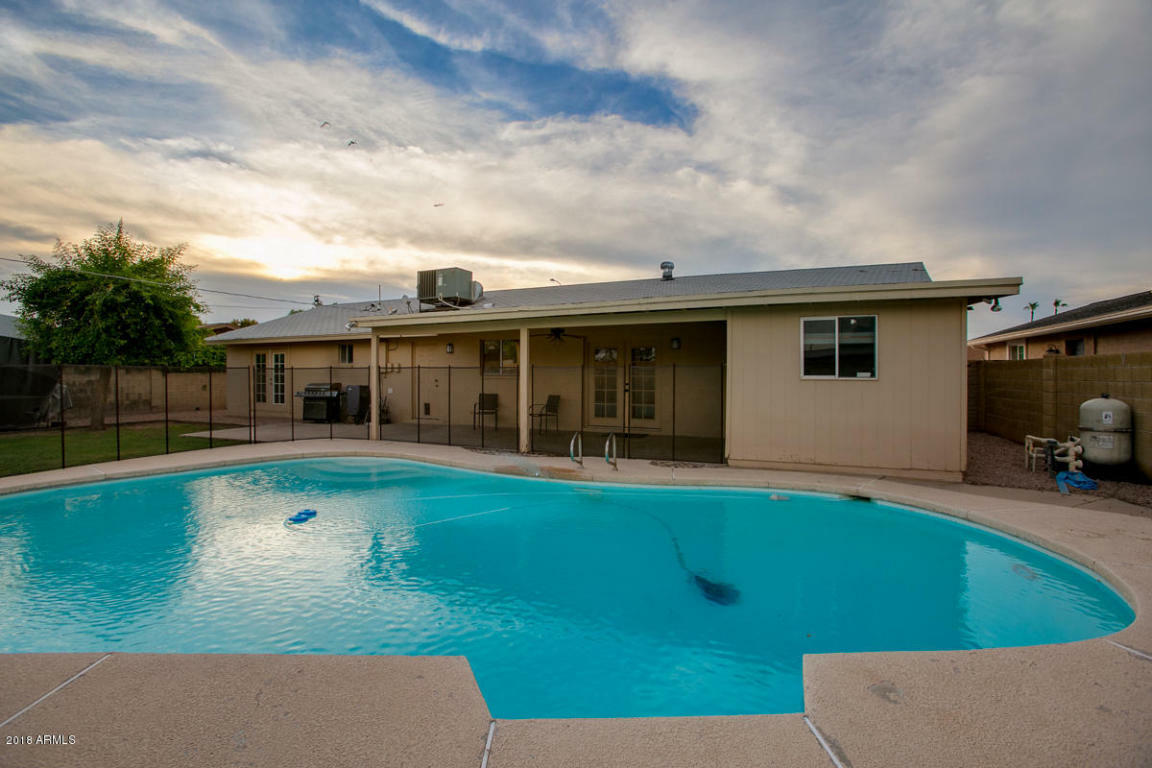 Property Photo:  2509 E Highland Street  AZ 85213 