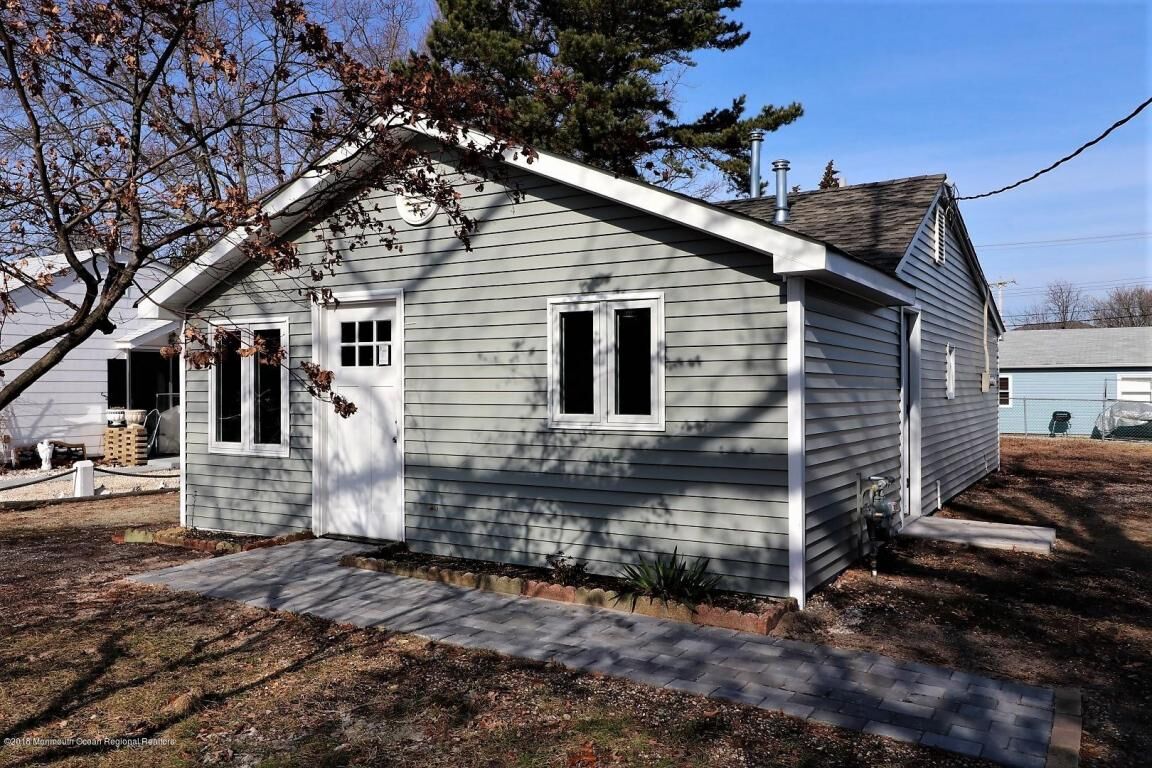 Property Photo: 908 Buena Vista Road NJ 08731