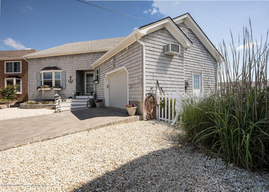 Property Photo:  1723 Perch Hole Point Place  NJ 08742 