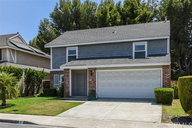 Property Photo:  27 Bluecoat  CA 92620 