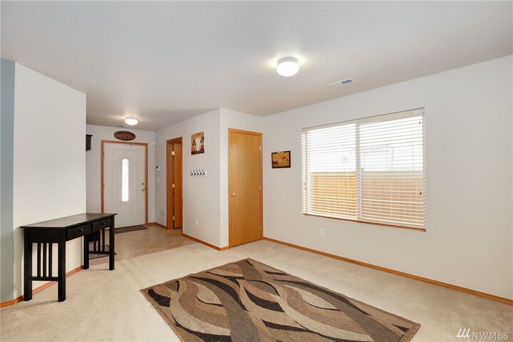 Property Photo:  21556 SE 298th Place  WA 98042 