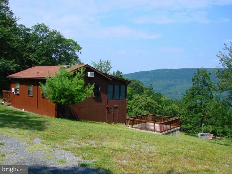 Property Photo:  1546 Sparrow Hill Road  WV 26817 