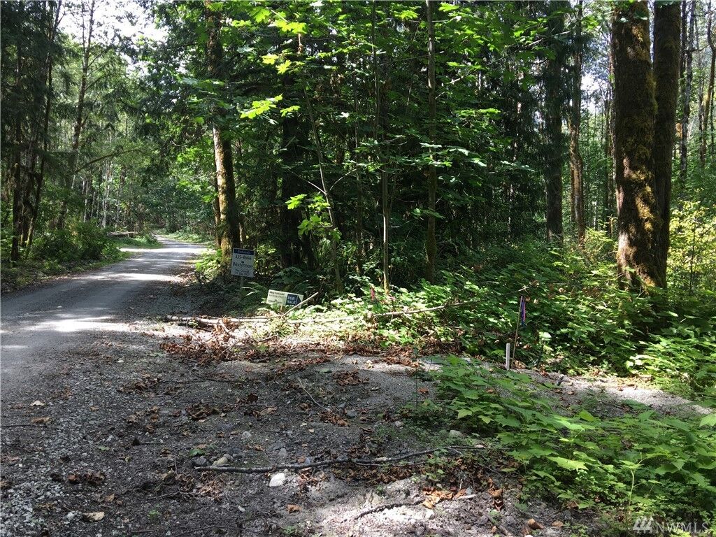 Property Photo: 633 Xx Cascade Way WA 98267