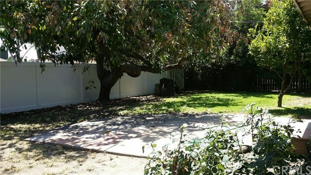 Property Photo:  430 E Winnie Way  CA 91006 