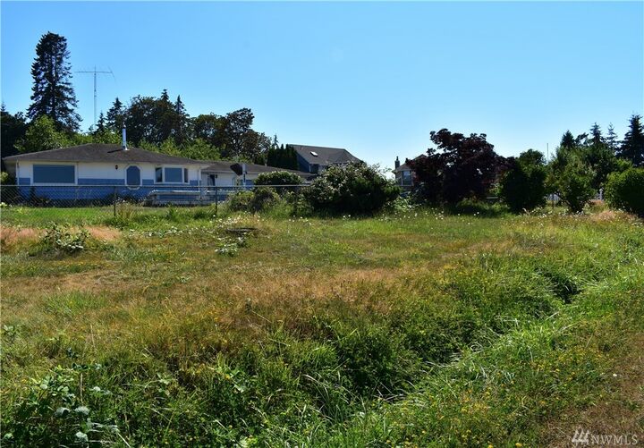 Property Photo: 12239 NE South Villa Dr WA 98346