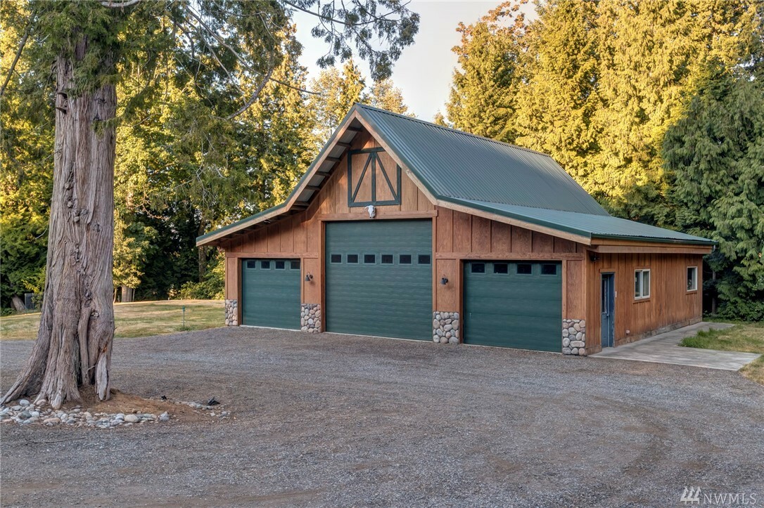 Property Photo:  3777 Bay Rd  WA 98248 