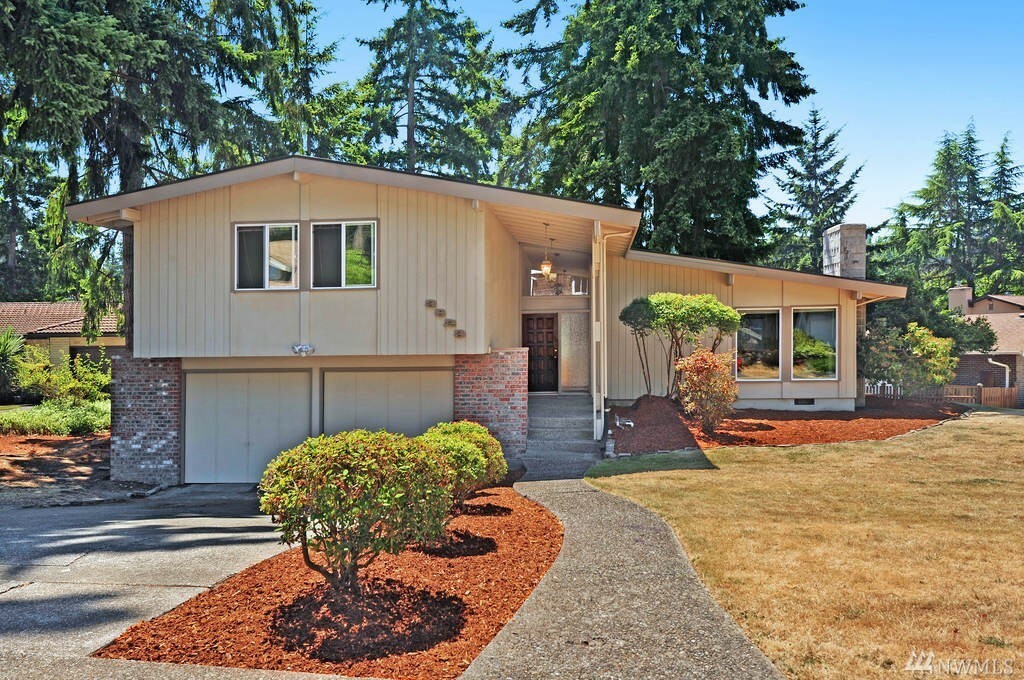 Property Photo:  3823 SW 321st St  WA 98023 