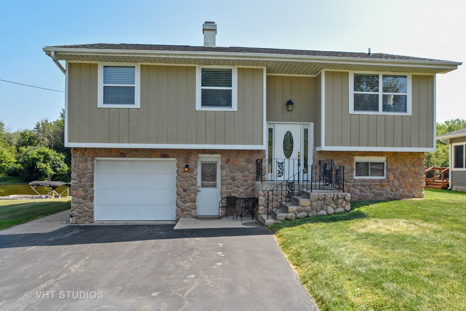 Property Photo: 42535 Forest Lane IL 60002