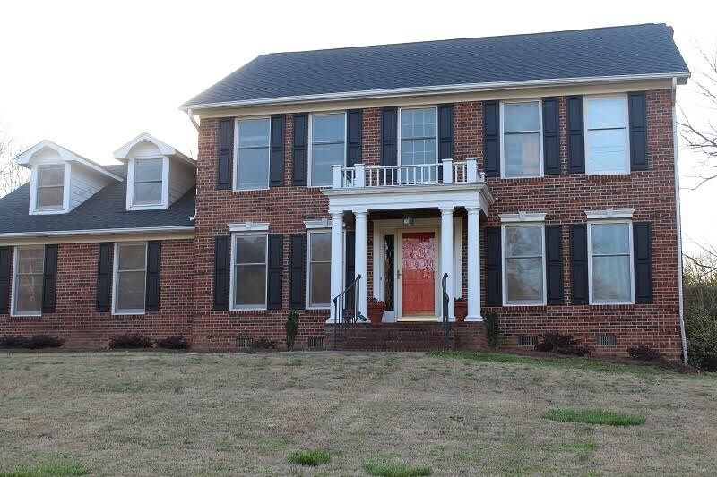 Property Photo:  1236 Farragut Drive  SC 29302 