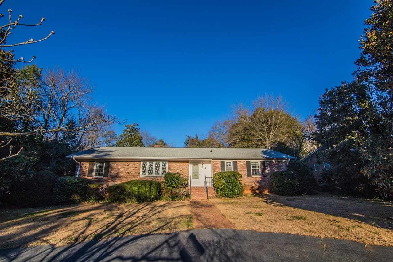 Property Photo:  113 Henson Street  SC 29307 