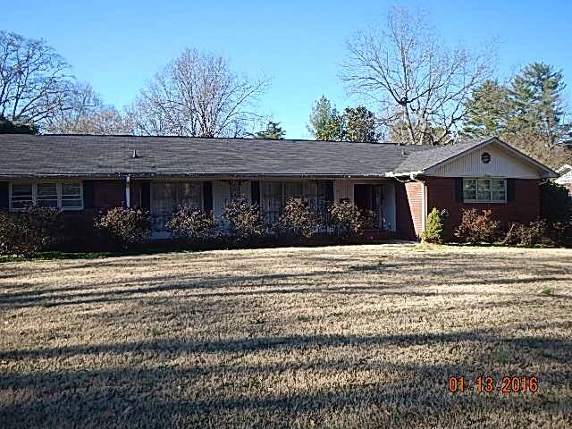 Property Photo:  420 Briarwood Road  SC 29301 