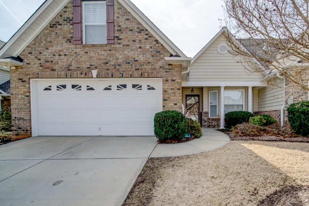 Property Photo: 412 Pierview Way SC 29316