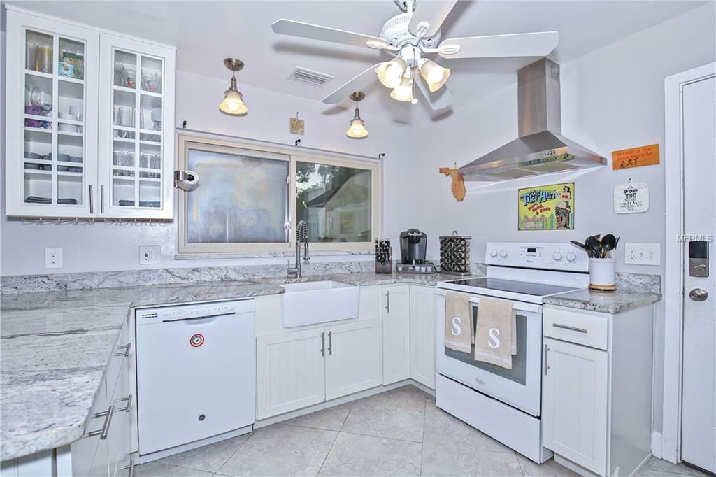 Property Photo:  221 Colombo Drive  FL 32707 