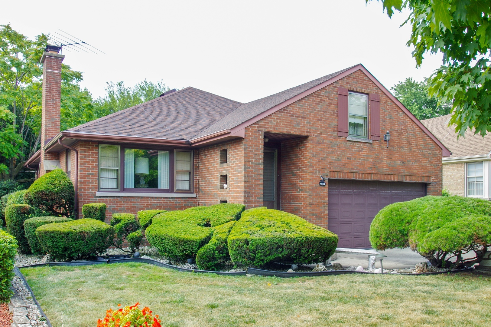 Property Photo:  4843 Chase Avenue  IL 60712 