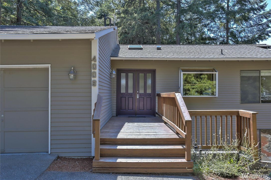 Property Photo:  4008 32nd Av Ct NW  WA 98335 