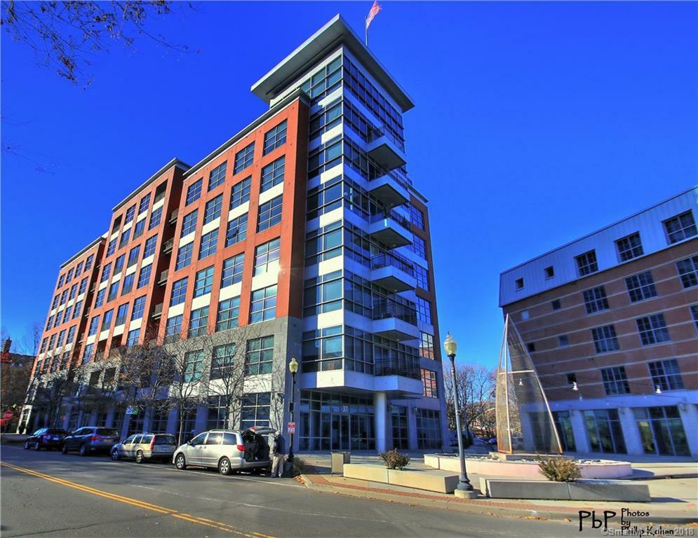 Property Photo:  33 North Water Street 802  CT 06854 