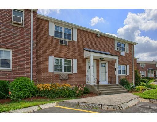 Property Photo:  39 Village Green Drive 39  MA 01845 