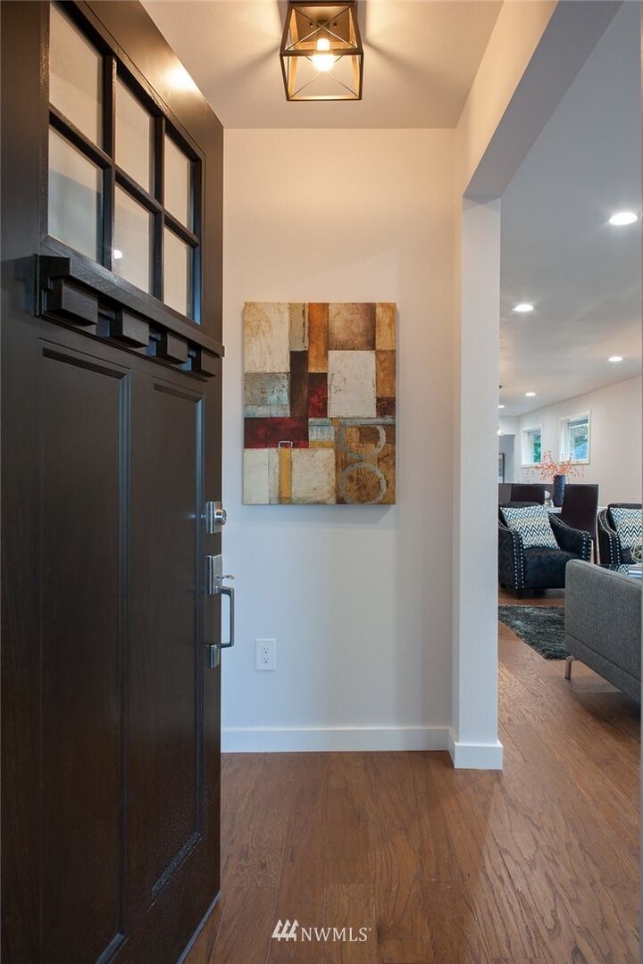 Property Photo: 1724 SW Holden Street WA 98106