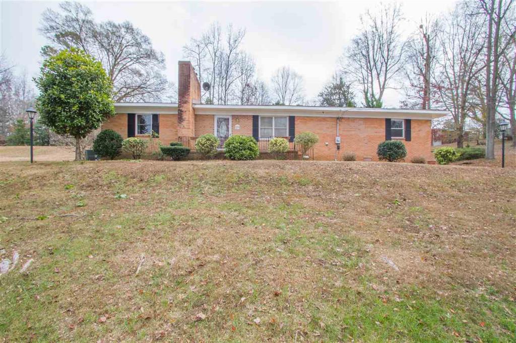 Property Photo:  27 Tanglewood Drive  SC 29611 