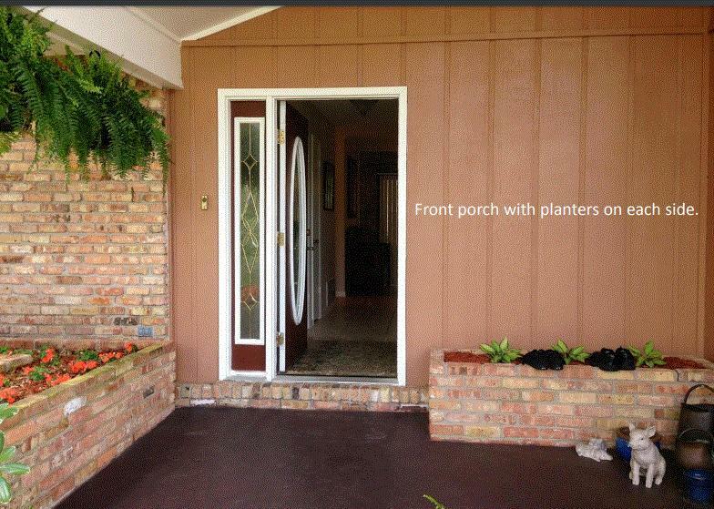 Property Photo: 26 Hickory Avenue FL 32579