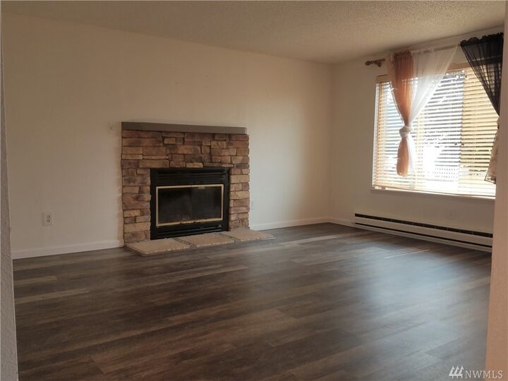 Property Photo:  4107 124th Place NE  WA 98271 