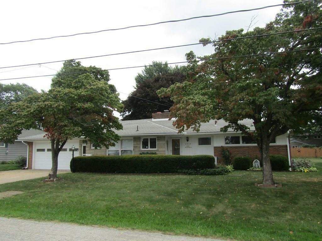 Property Photo:  2865 W 30th Street  PA 16506 