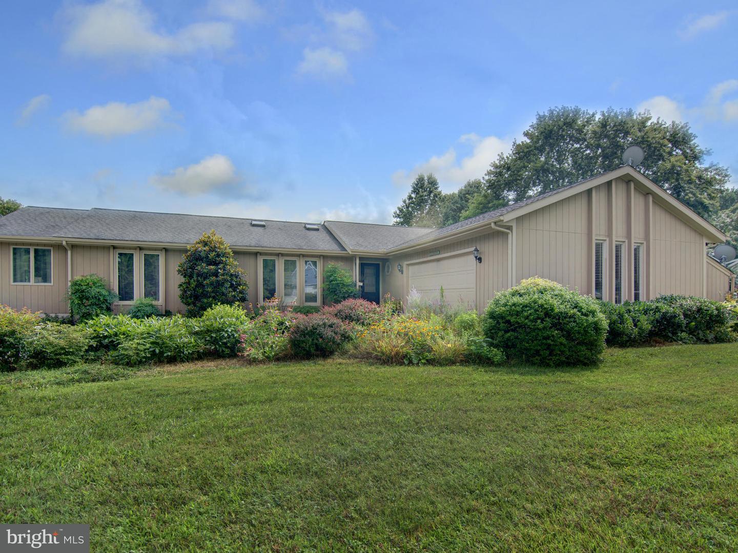 Property Photo:  7850 Radcliffe Road  MD 21620 
