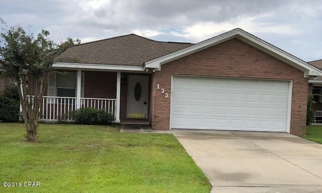 Property Photo: 132 Lakeridge Drive FL 32405