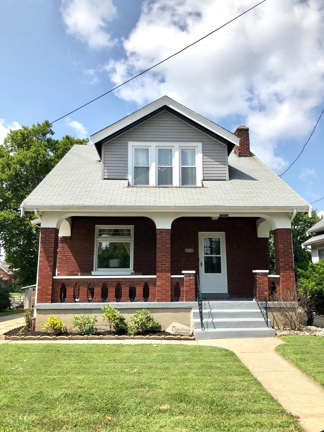 Property Photo:  3953 Davis Avenue  OH 45211 