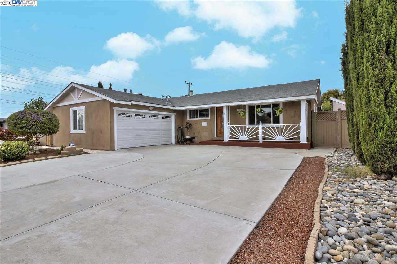 Property Photo:  43361 Cedarwood Dr  CA 94538 